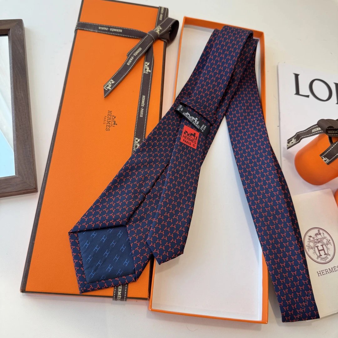 Hermes Silk Tie Ver.K — Photo 4