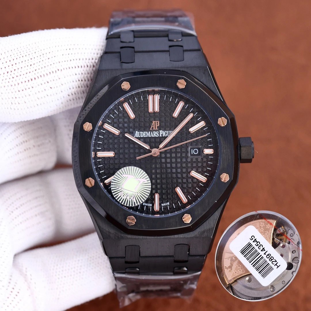 Reloj automático Audemars Piguet con esfera negra y bisel octogonal