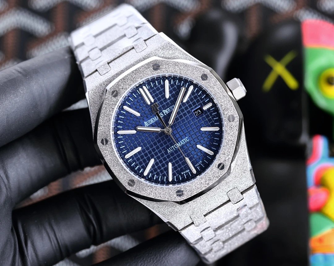 Audemars Piguet Royal Oak Automatic Watch 45mm — photo 9