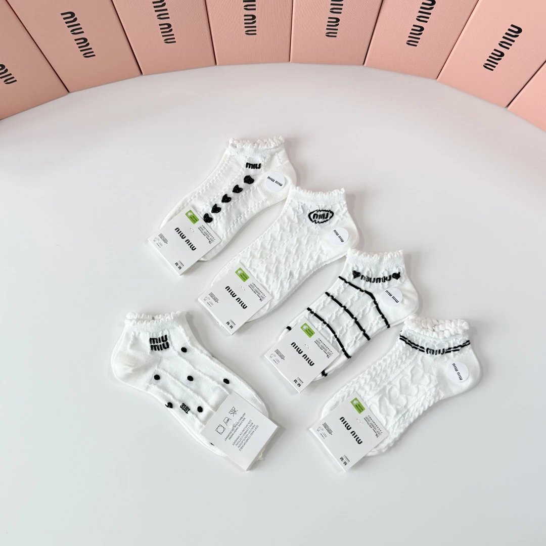 Miu Miu Classic Quarter Socks 5-Pair Box — photo 5