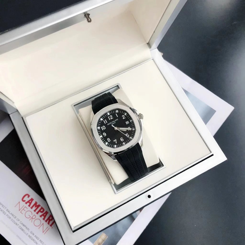 Patek Philippe Aquanaut Automatic Watch Ver.E — photo 3