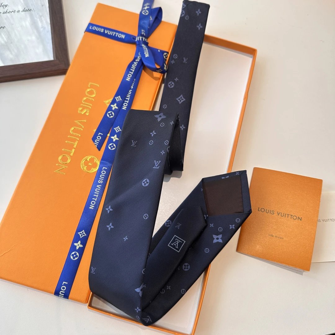 Louis Vuitton Silk Tie Ver.C — Photo 6