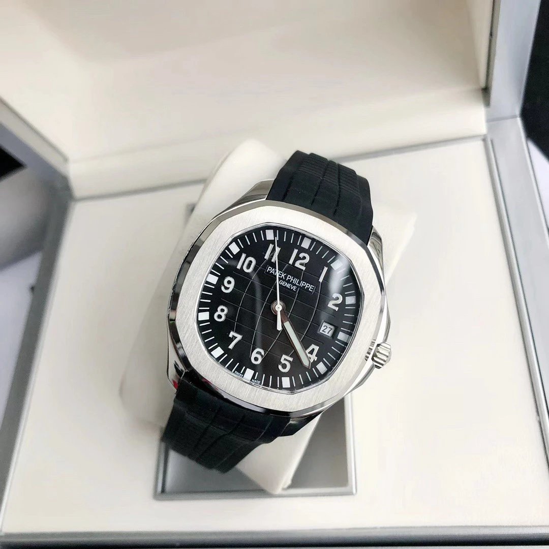 Patek Philippe Aquanaut Automatic Watch Ver.D — QC