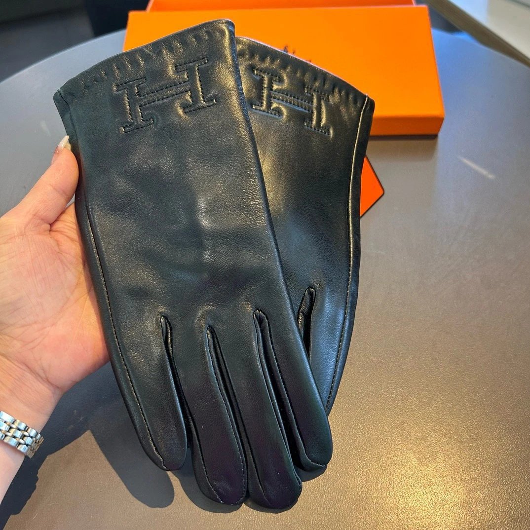 Hermes Lambskin Cashmere Gloves Ver.A — QC