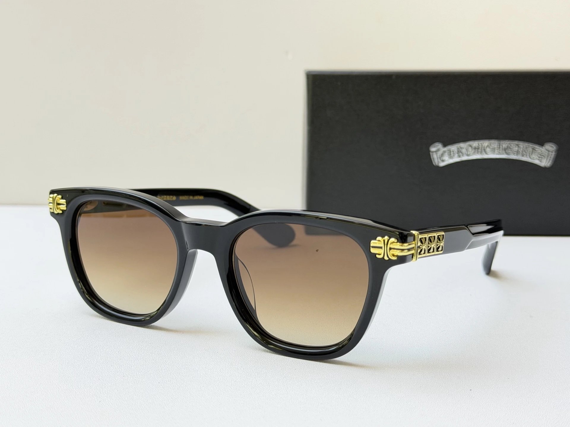 Chrome Hearts SMOKE SHOW Sunglasses 52-21-163 — photo 5