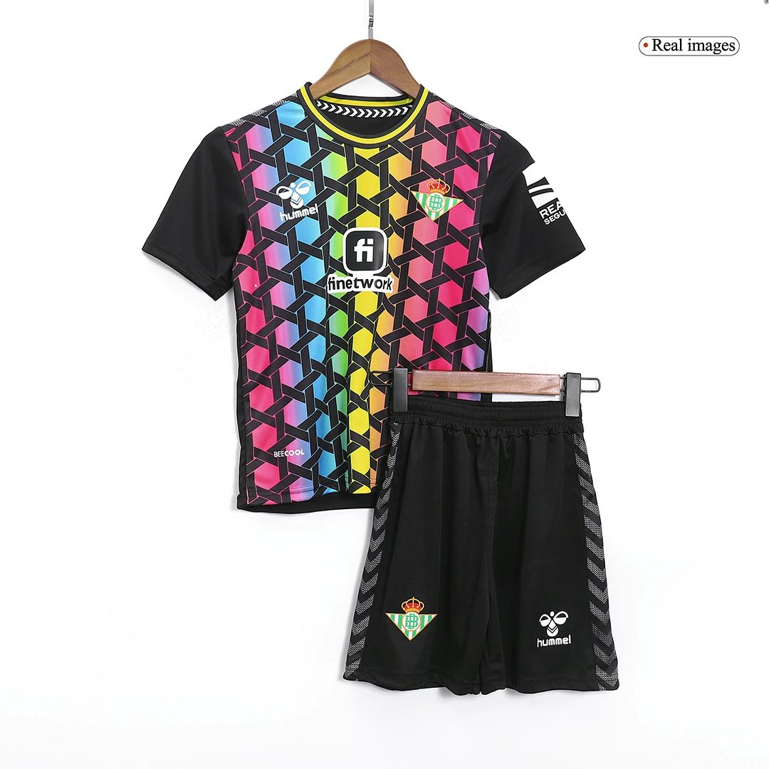 Real Betis 23/24 Goalkeeper Jersey - Kids — photo 4