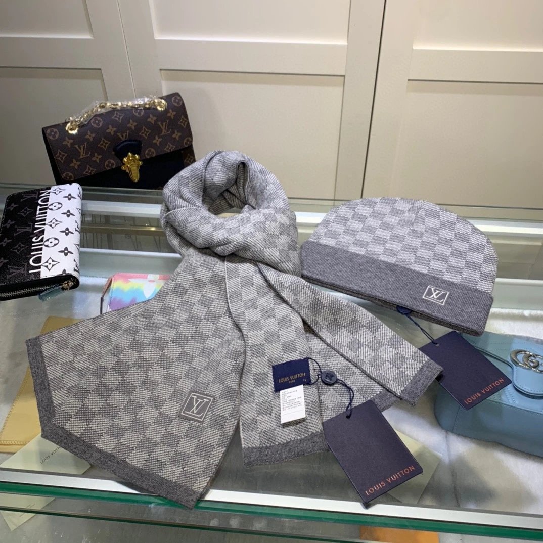 Louis Vuitton Wool Cashmere Scarf & Hat Set Ver.E — Photo 7