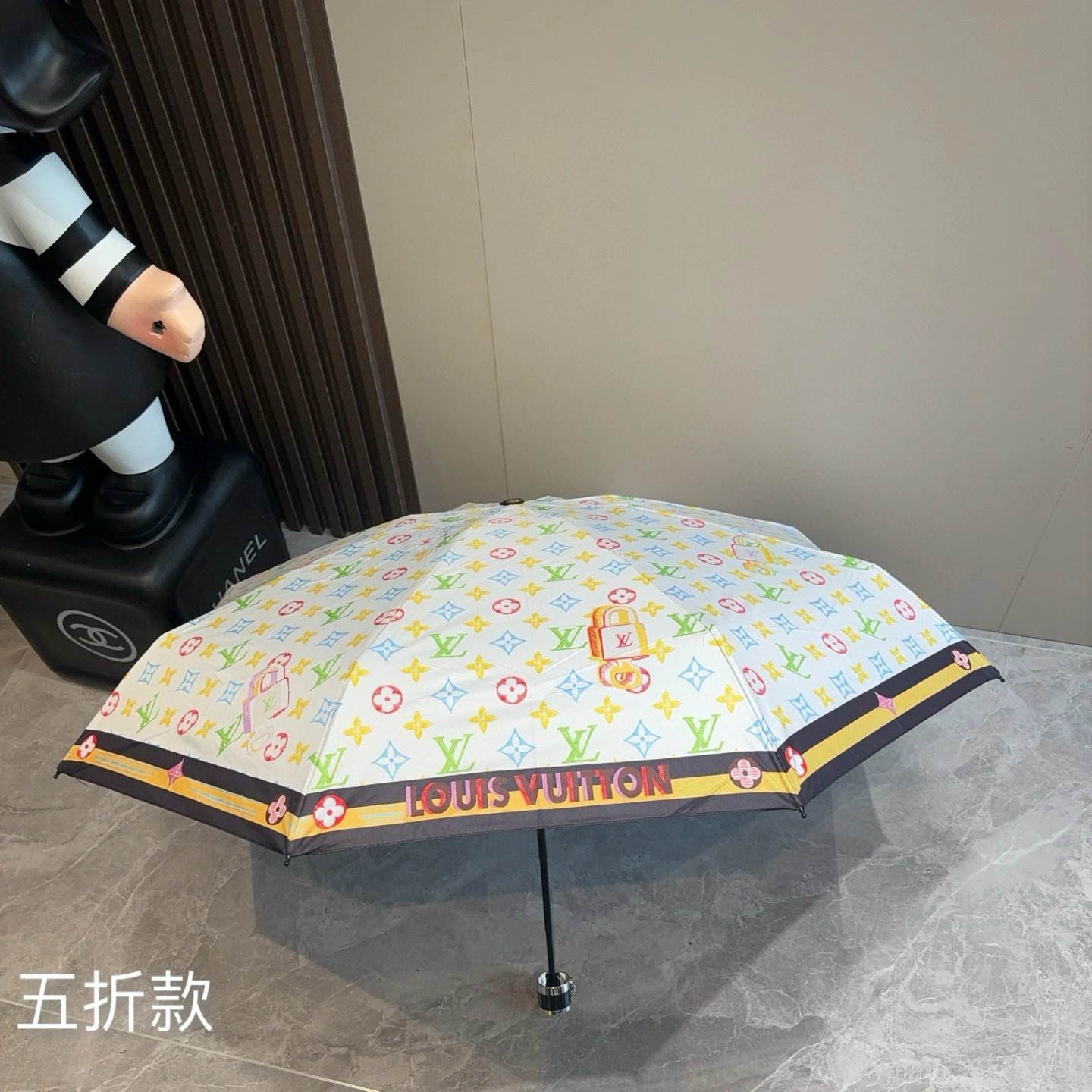 Louis Vuitton UV Protection Folding Umbrella Ver.M — Photo 9