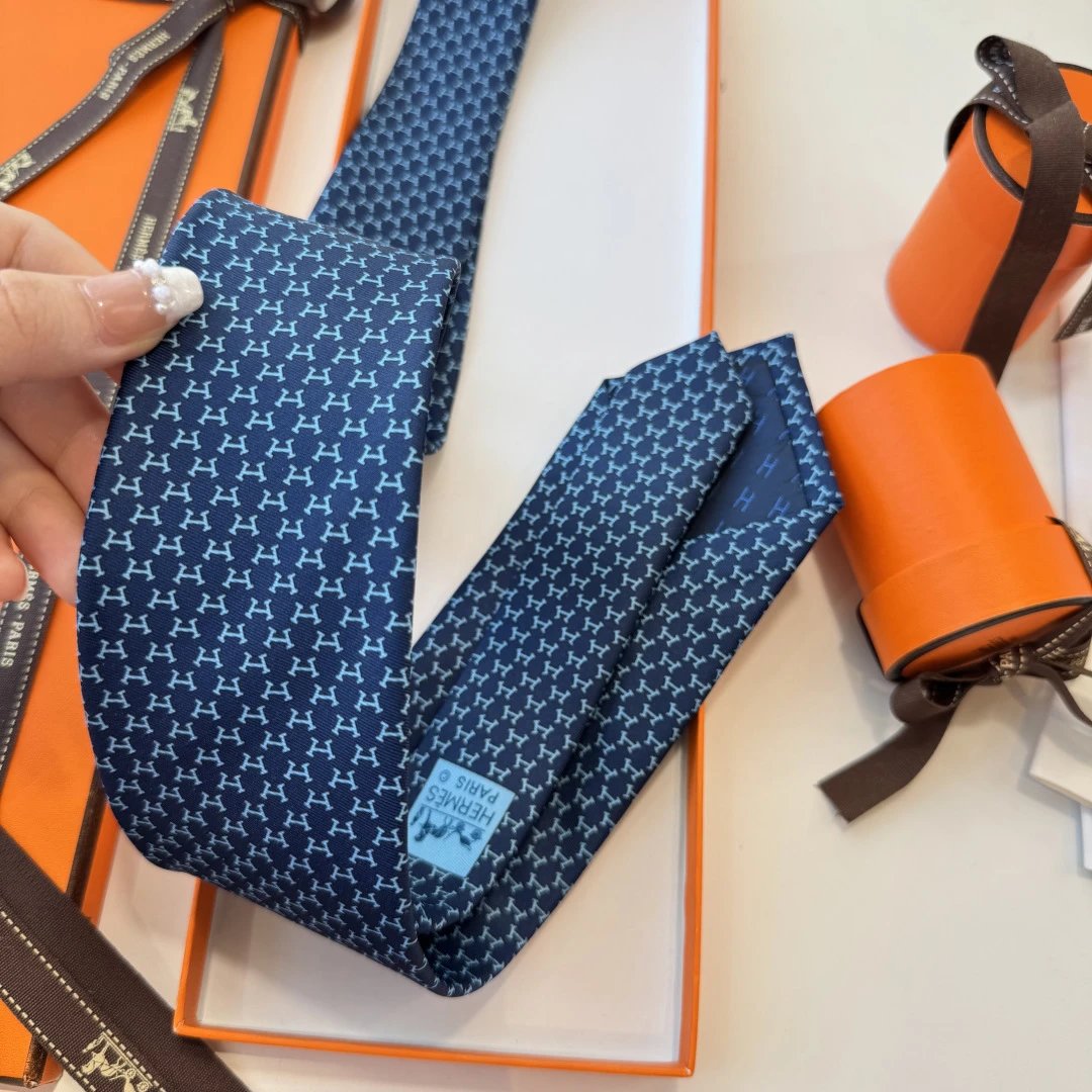 Hermes Silk Tie Ver.N — Photo 6