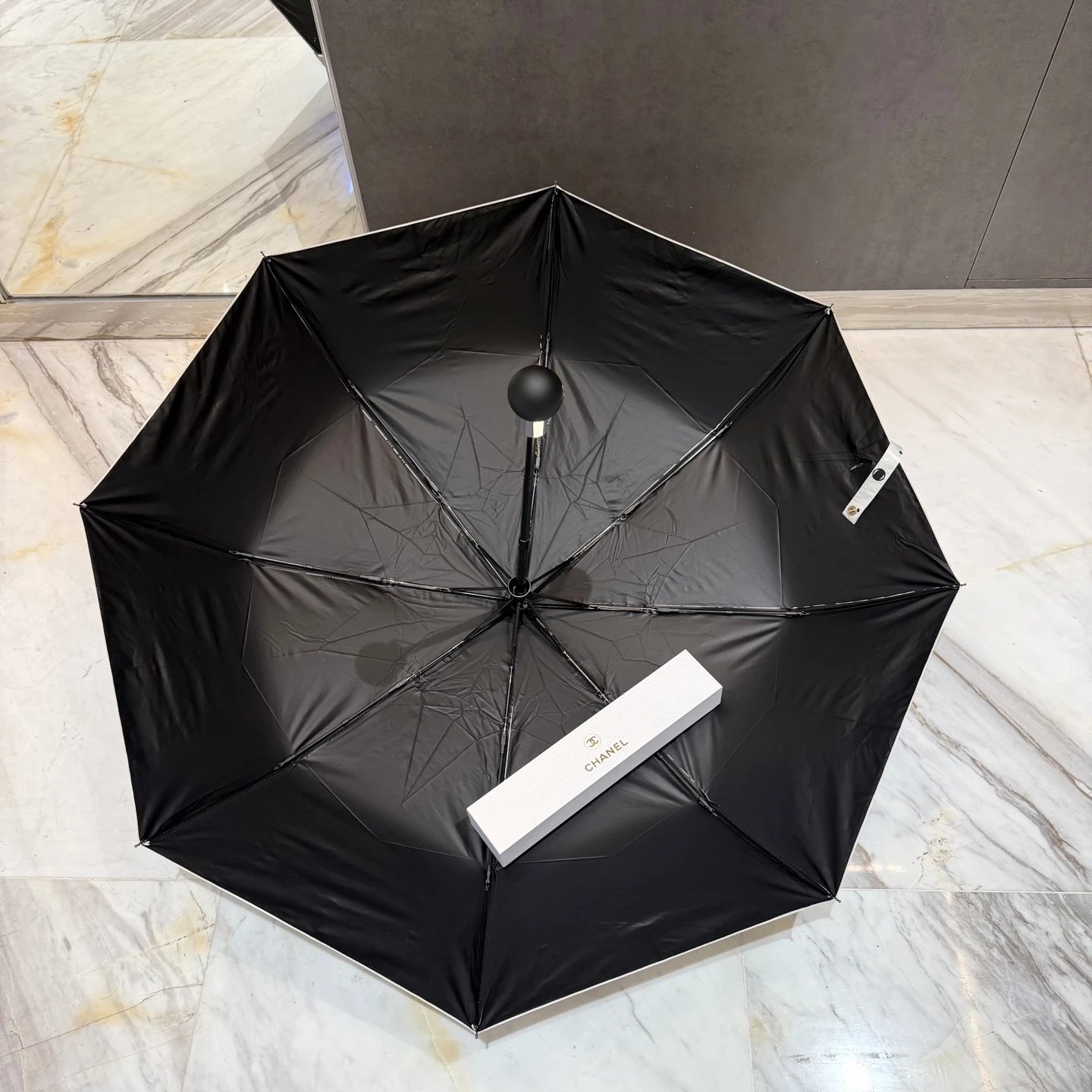 Chanel UV Protection Folding Umbrella Ver.A — Photo 7