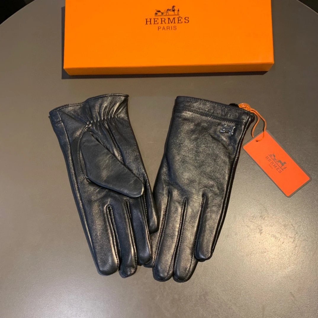 Hermes Lambskin Cashmere Gloves Ver.B — Photo 4