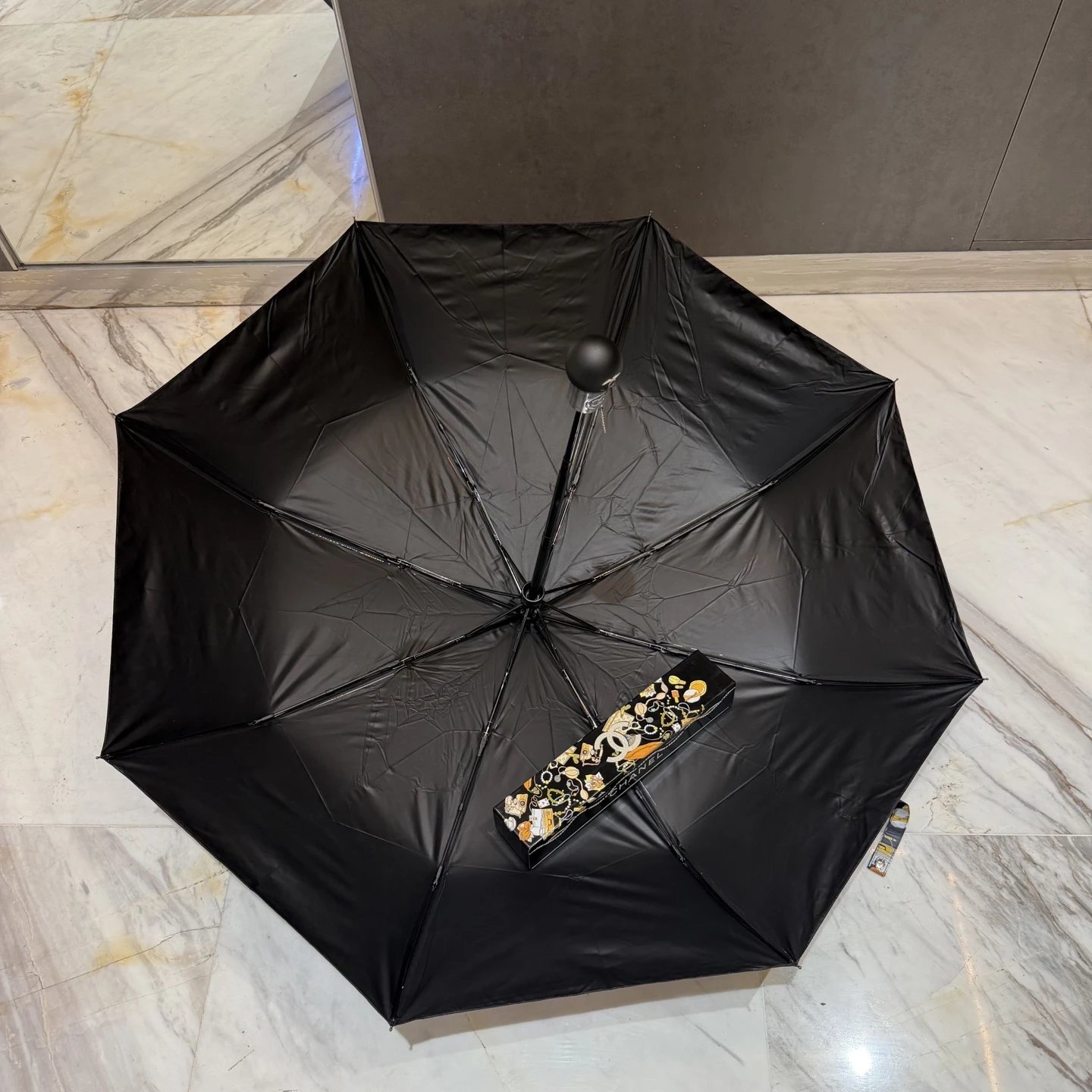 Chanel UV Protection Folding Umbrella Ver.D — Photo 6