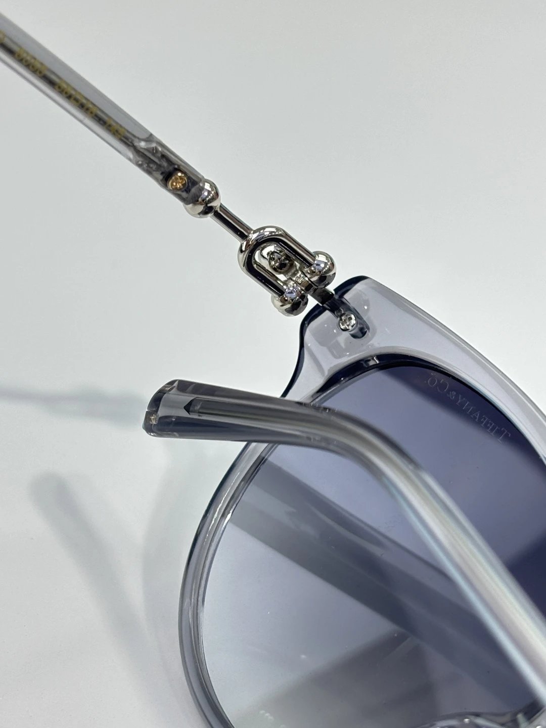Tiffany OTF 2289D Sunglasses 56-16-145 Ver.A — photo 6