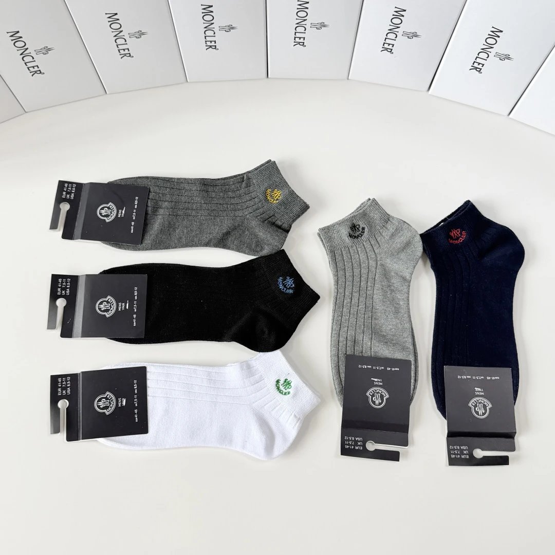 Moncler Embroidered Quarter Socks 5-Pair Box Ver.D — photo 7