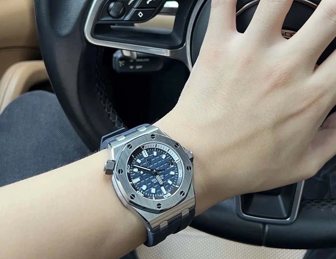 Audemars Piguet Royal Oak Offshore Automatic Watch Ver.F — photo 6