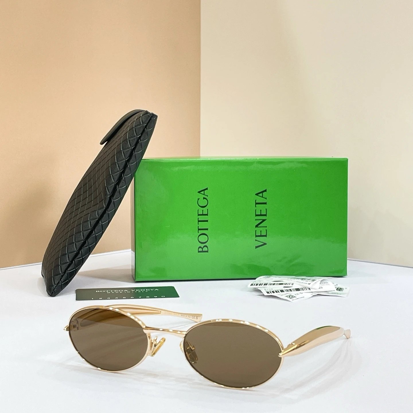 Bottega Veneta BV1386S Sunglasses 57-21-135 — QC