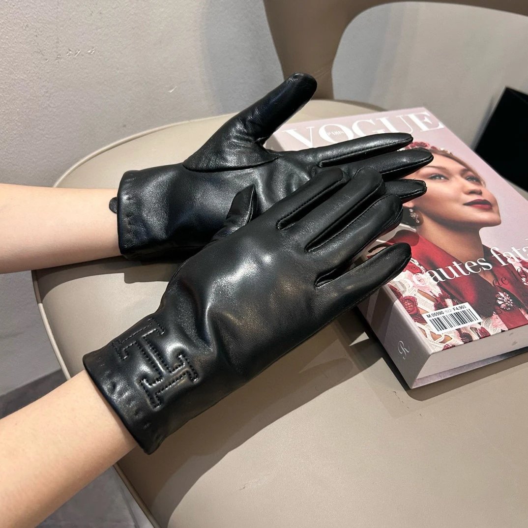 Hermes Lambskin Cashmere Gloves Ver.A — QC