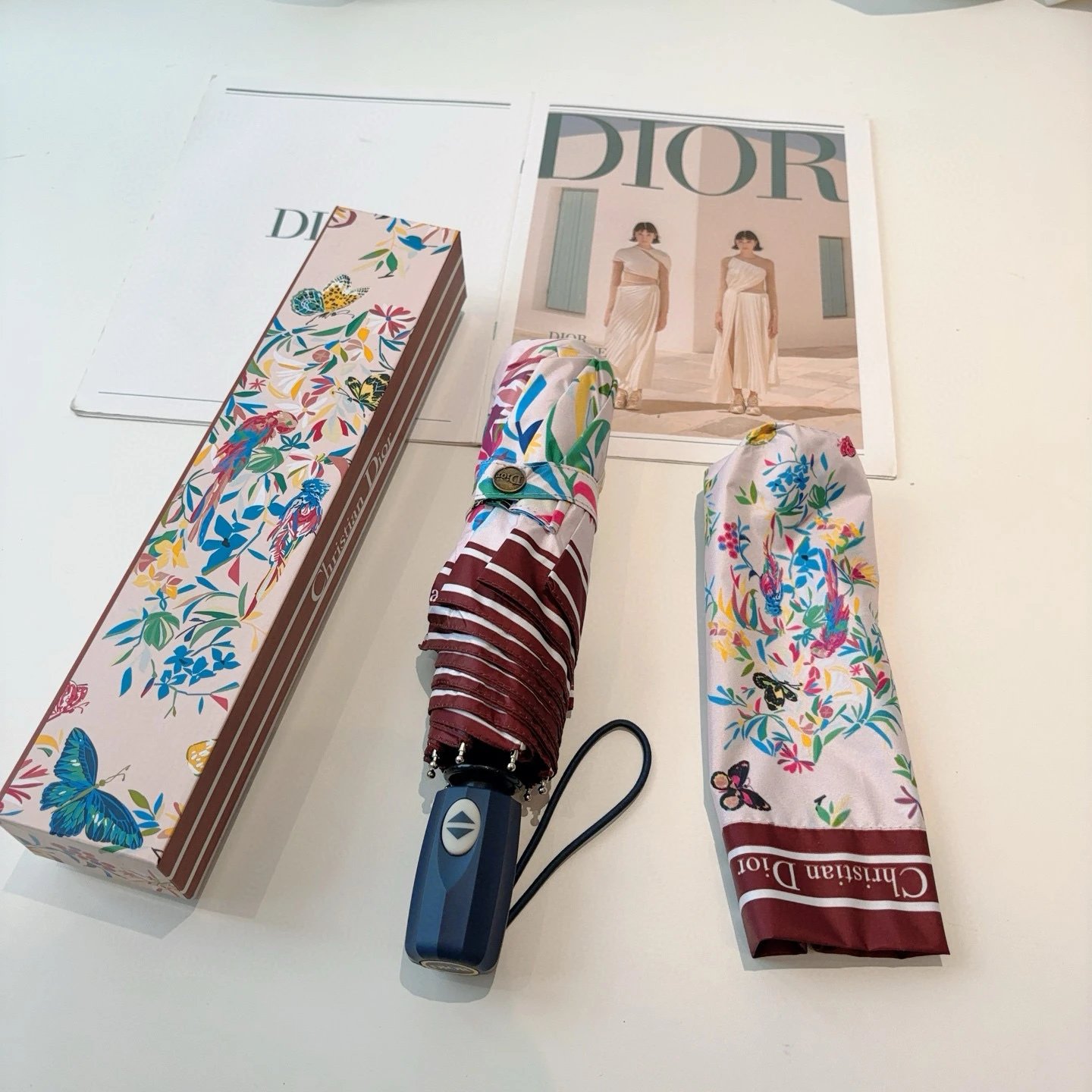 Dior UV Protection Folding Umbrella Ver.M — Zdjęcie 2