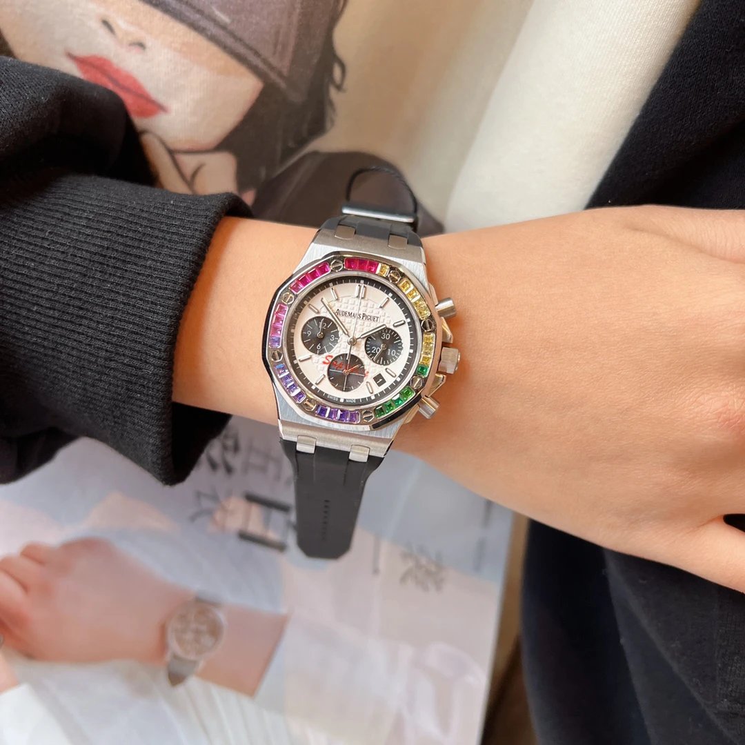 Audemars Piguet Royal Oak Automatic Ladies Watch 37mm — photo 3