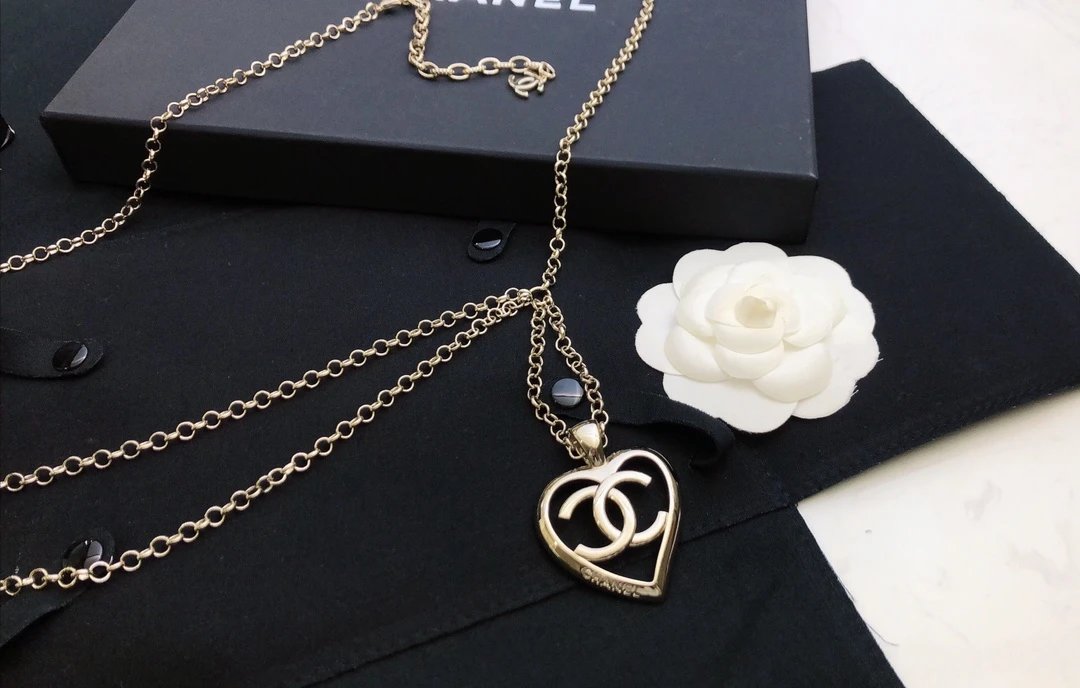 Chanel Necklace Ver.H — QC