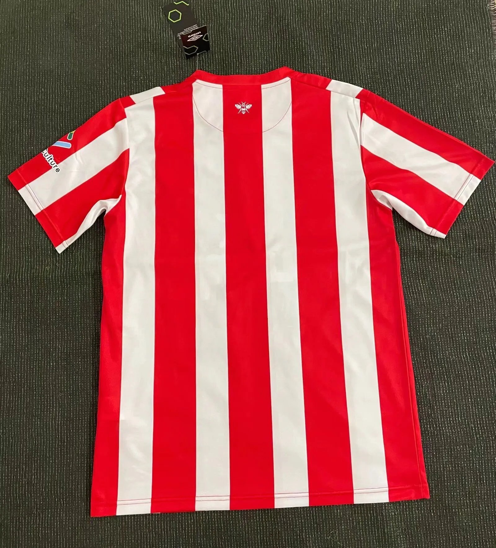 Brentford 21/22 Home Jersey — photo 9