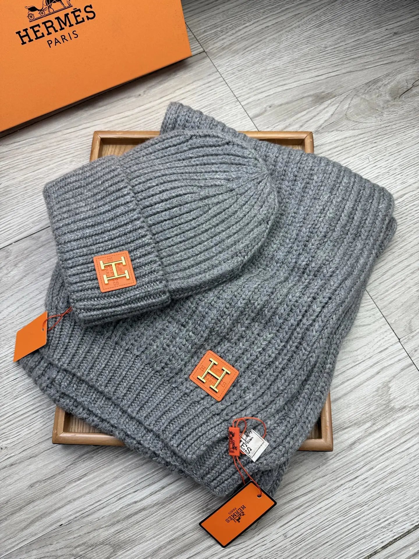 Hermes Wool Rabbit Fur Scarf & Hat Set Ver.B — QC