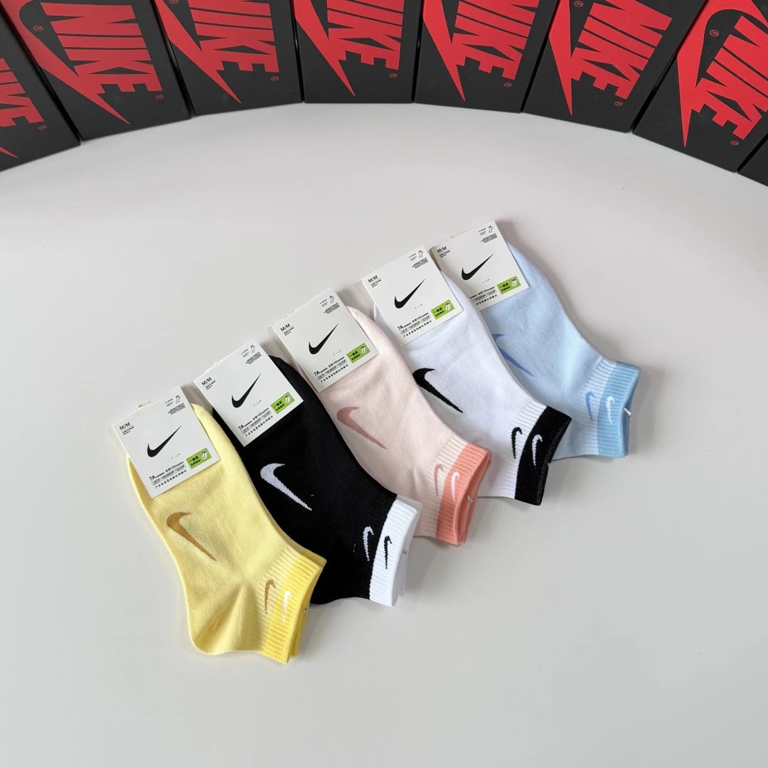 Nike Quarter Socks 5-Pair Box Ver.B — Zdjęcie 8