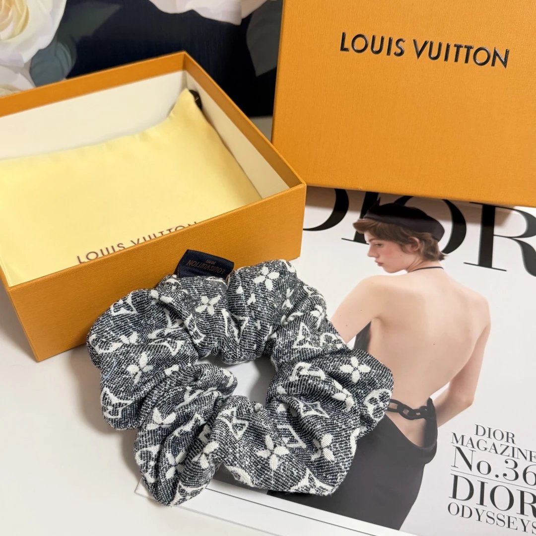 Louis Vuitton Headband Ver.D — Zdjęcie 5
