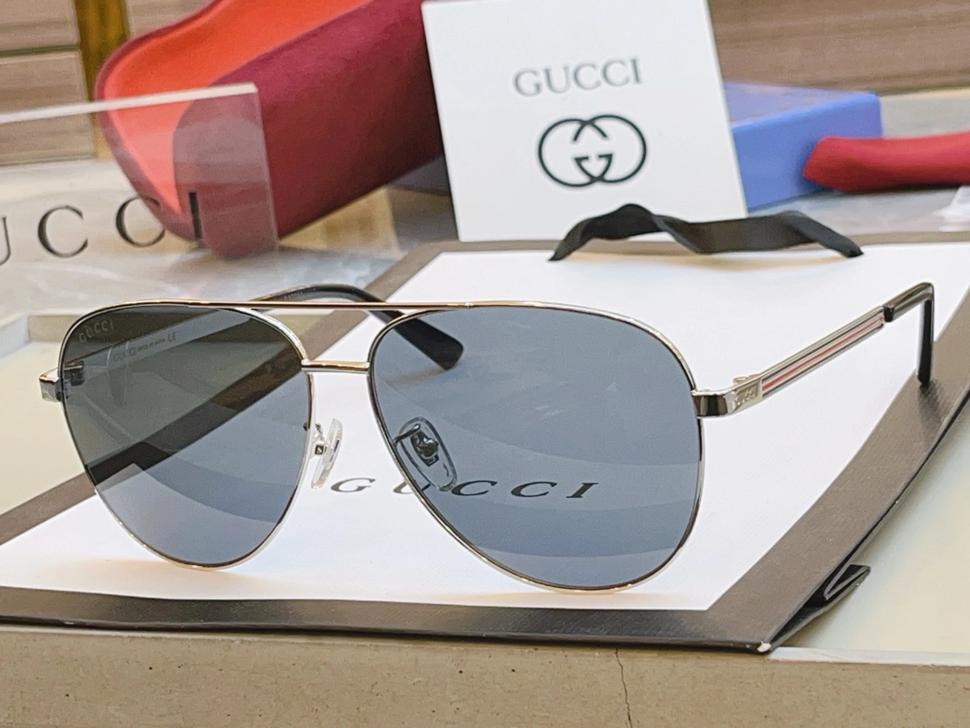 Gucci Sunglasses Ver.A — photo 3