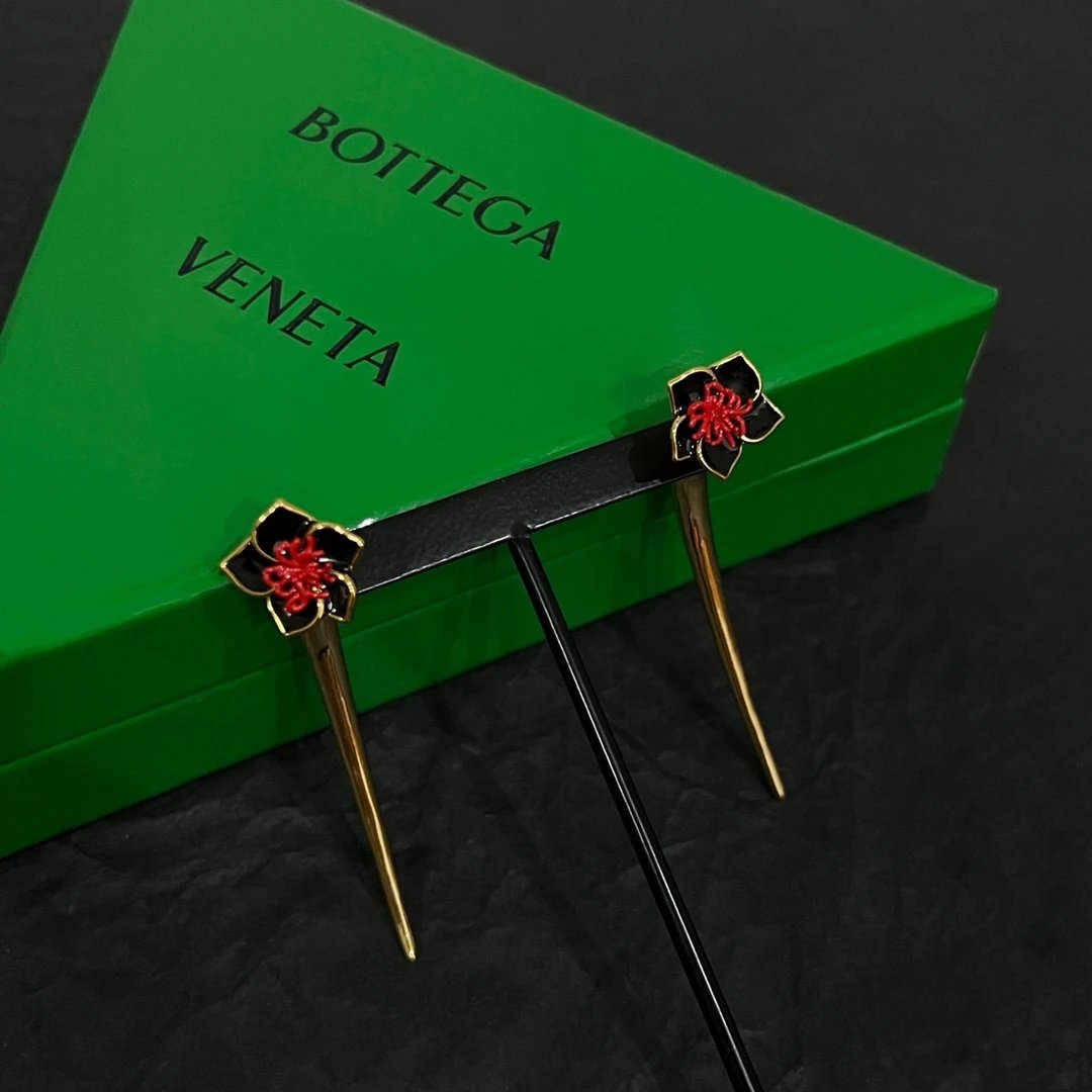 Bottega Veneta Earrings Ver.A — Photo 4