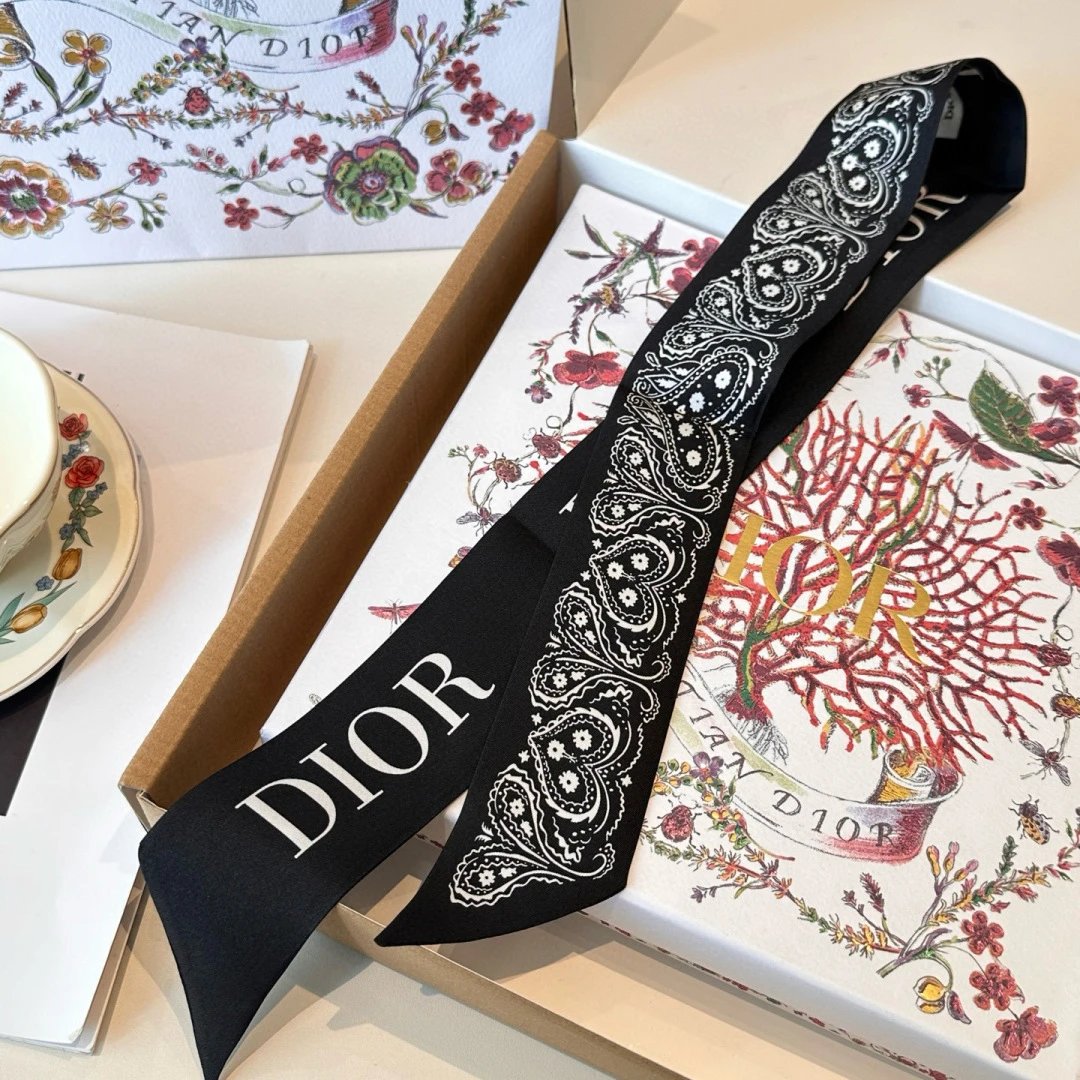 Dior Silk Ribbon Ver.B — Zdjęcie 3