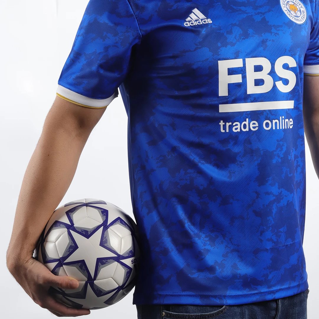Leicester City 21/22 Home Jersey — Photo 3