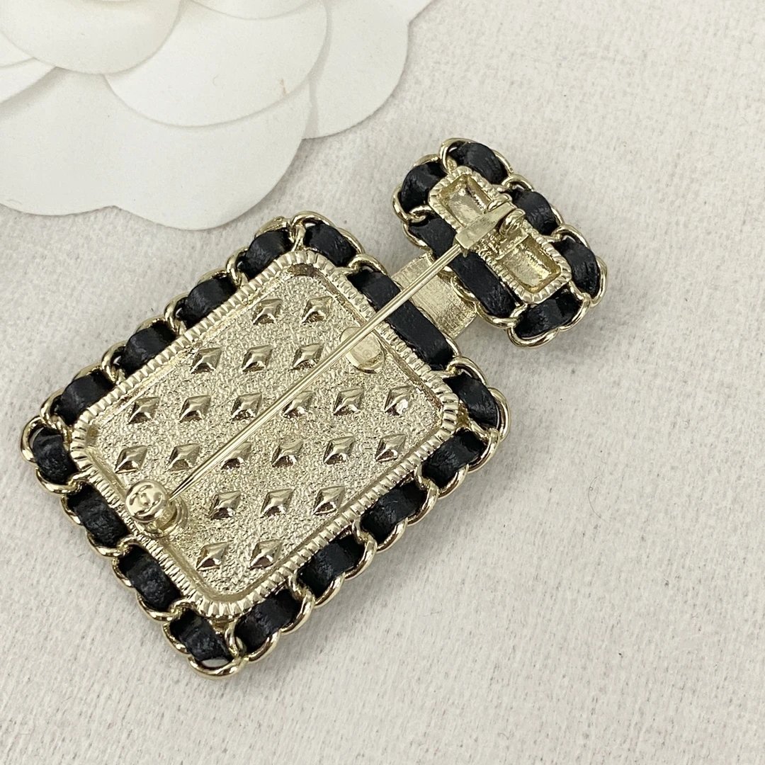 Chanel Brooch Ver.K — Photo 5