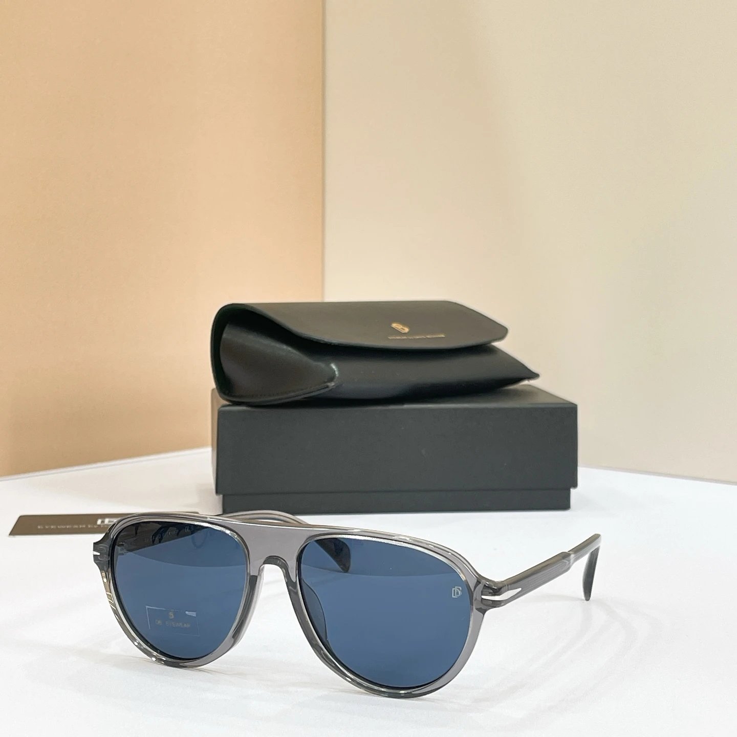 David Beckham DB 1200S Sunglasses 55-16-150 — photo 5