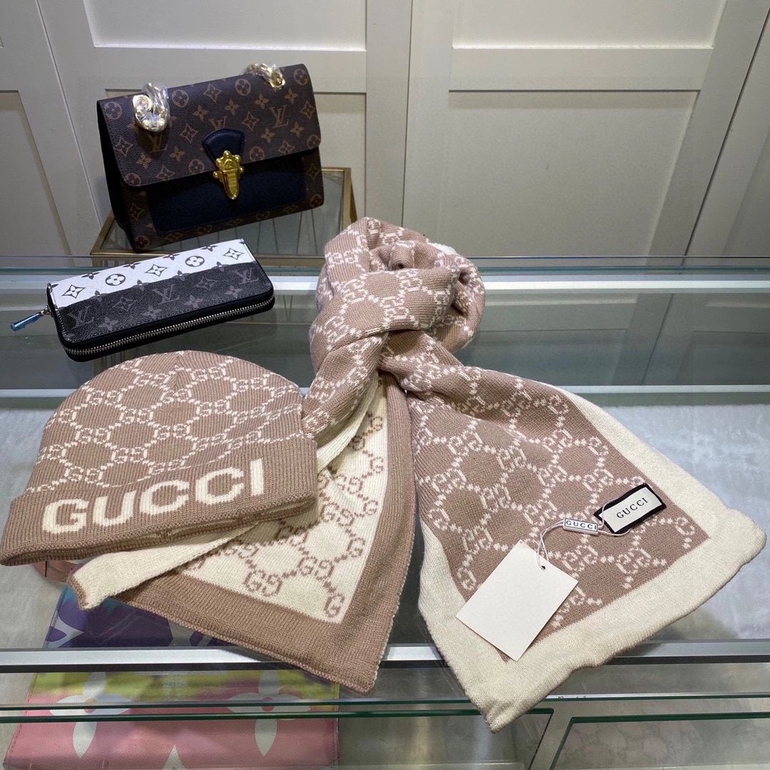 Gucci Cashmere Scarf & Hat Set Ver.E — Zdjęcie 3
