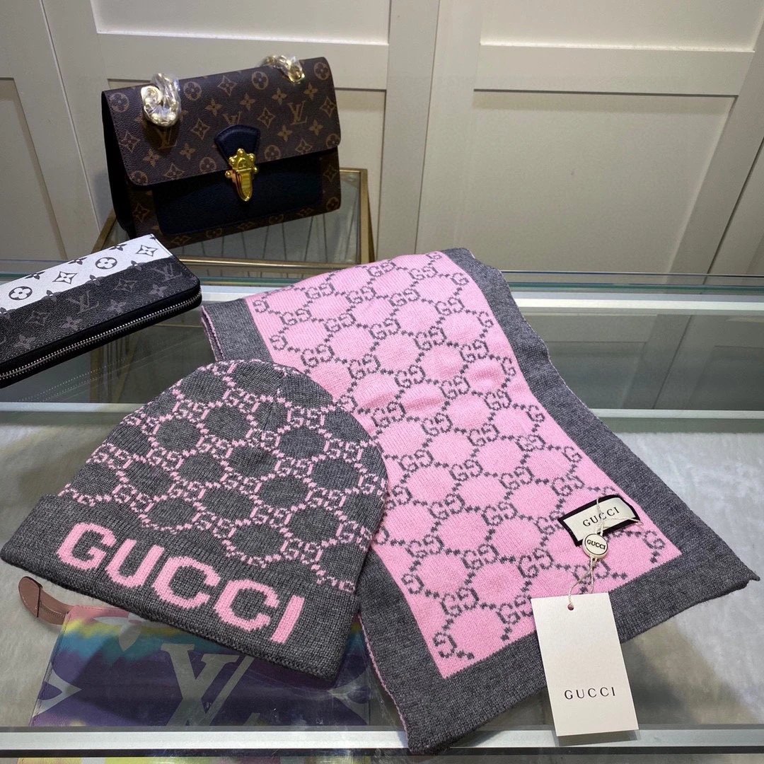 Gucci Cashmere Scarf & Hat Set Ver.A — Photo 5