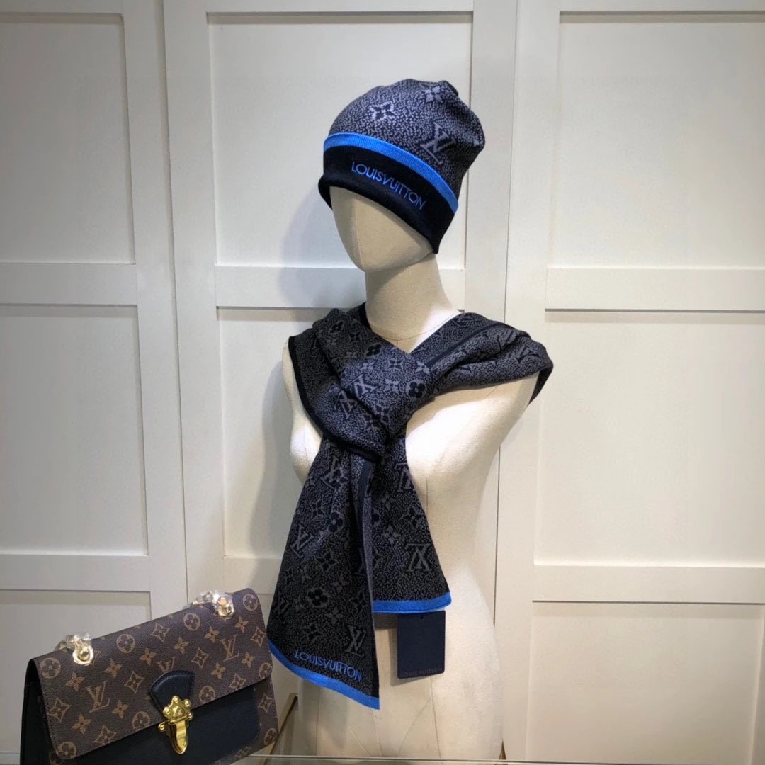 Louis Vuitton Wool Cashmere Scarf & Hat Set Ver.B — Photo 3