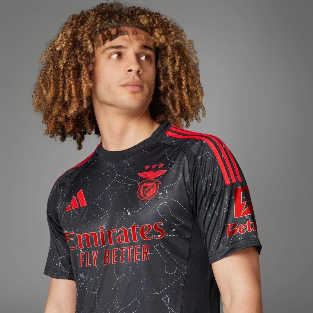 Benfica 24/25 Away Jersey — photo 3