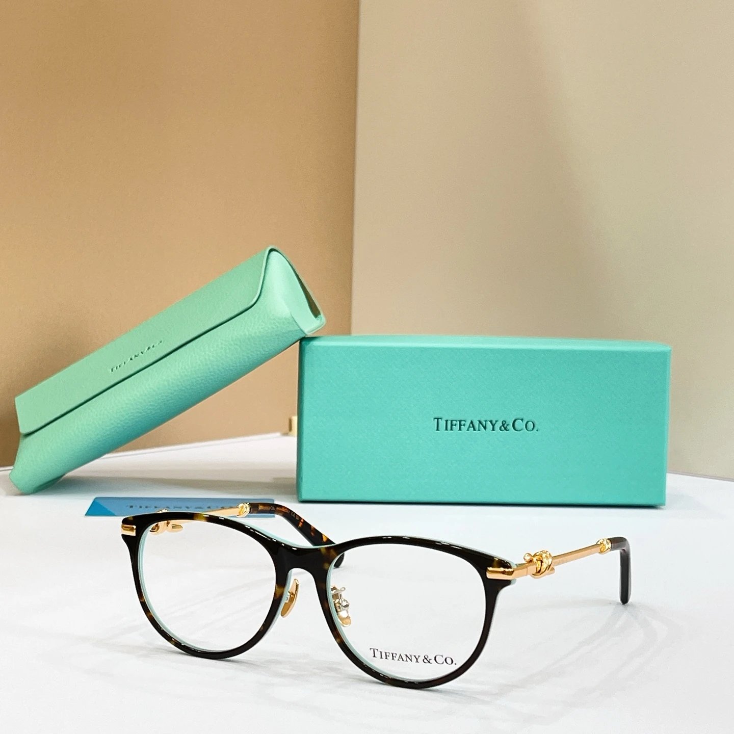 Tiffany OTF2279D Sunglasses 51-17-145 — photo 5