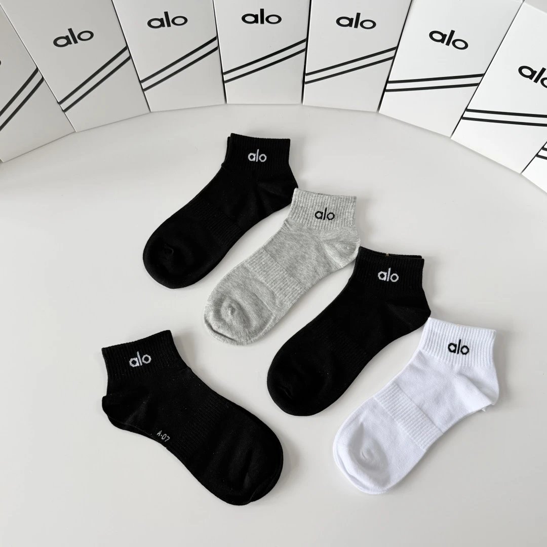 ALO Quarter Socks 5-Pair Box Ver.A — photo 5