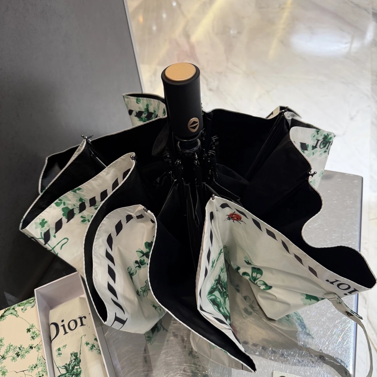 Dior UV Protection Folding Umbrella Ver.D — Zdjęcie 5