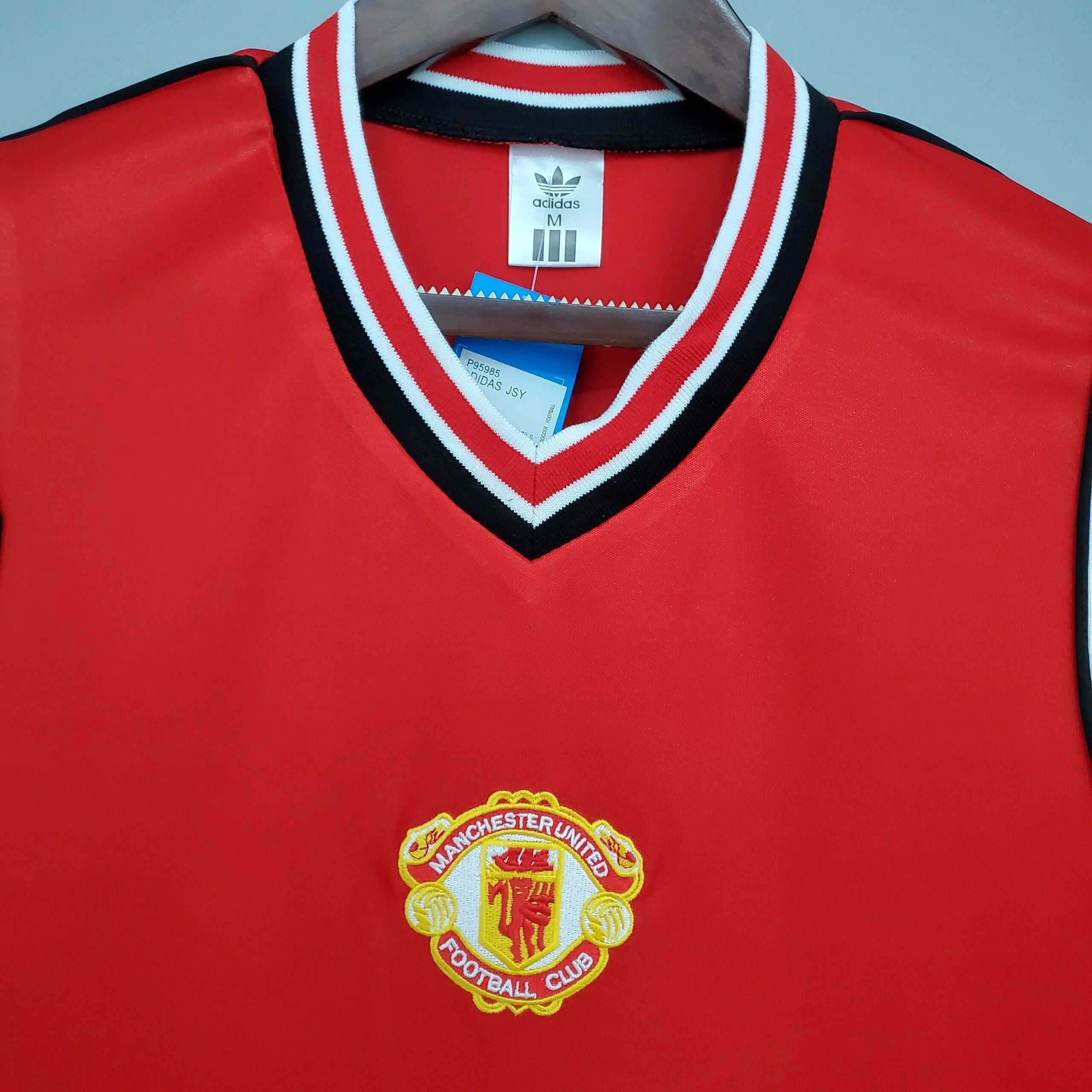 Manchester United 85/86 Retro Jersey — photo 3