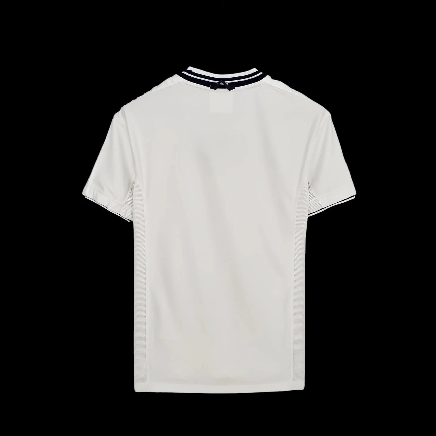 England 2000 Retro Jersey — Photo 2