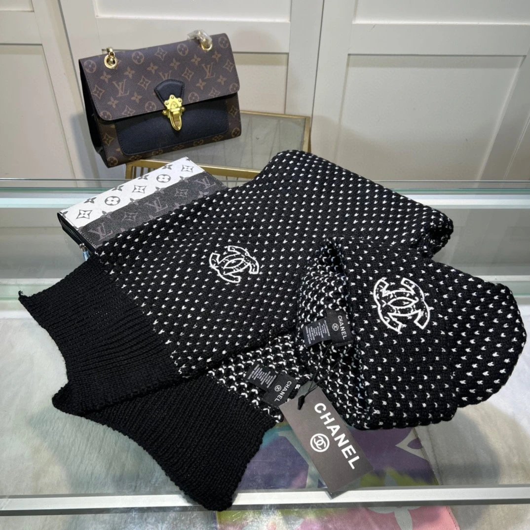 Gucci Cashmere Scarf & Hat Set Ver.H — QC