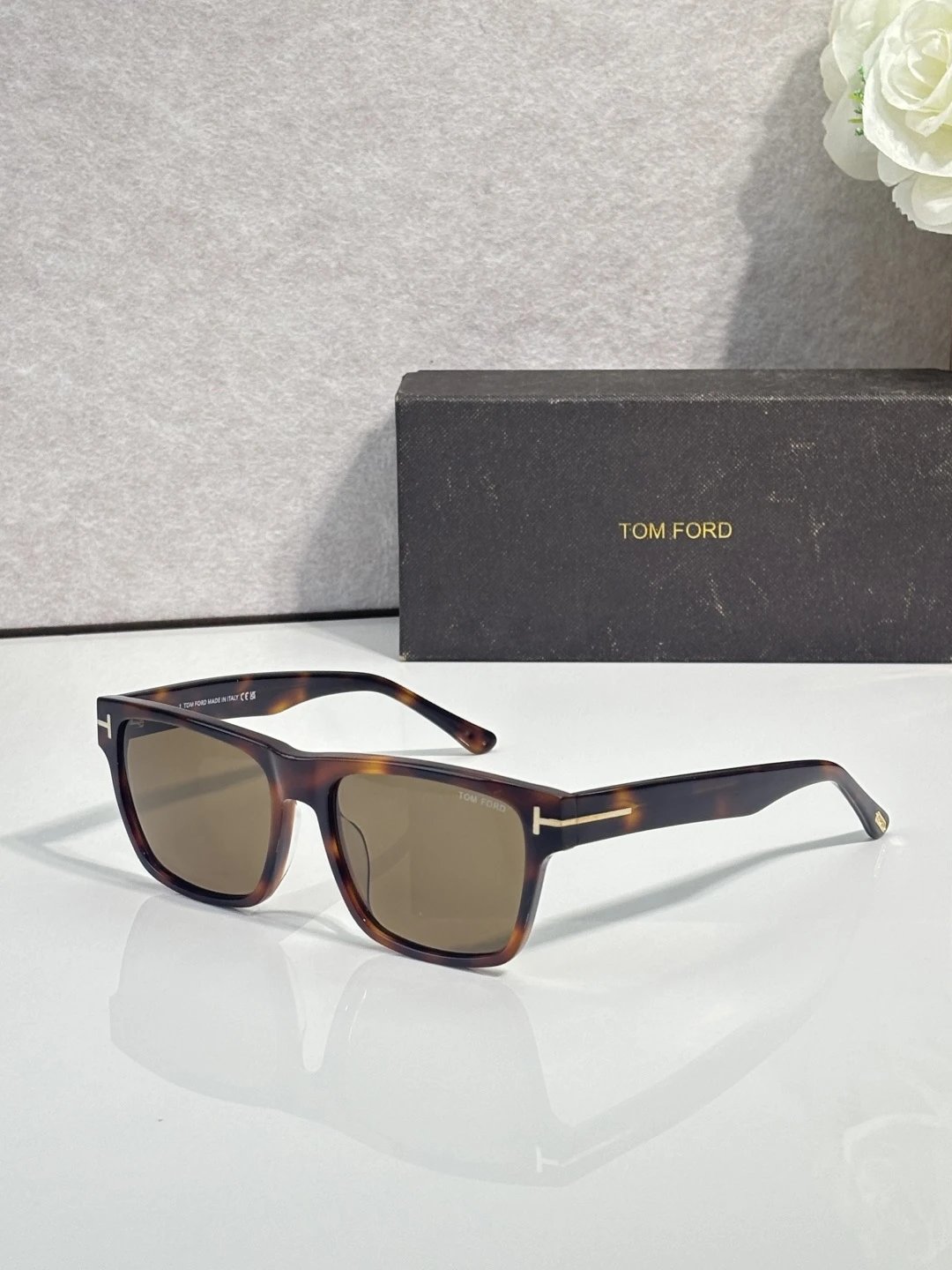 Tom Ford FT1205 Sunglasses — Photo 2