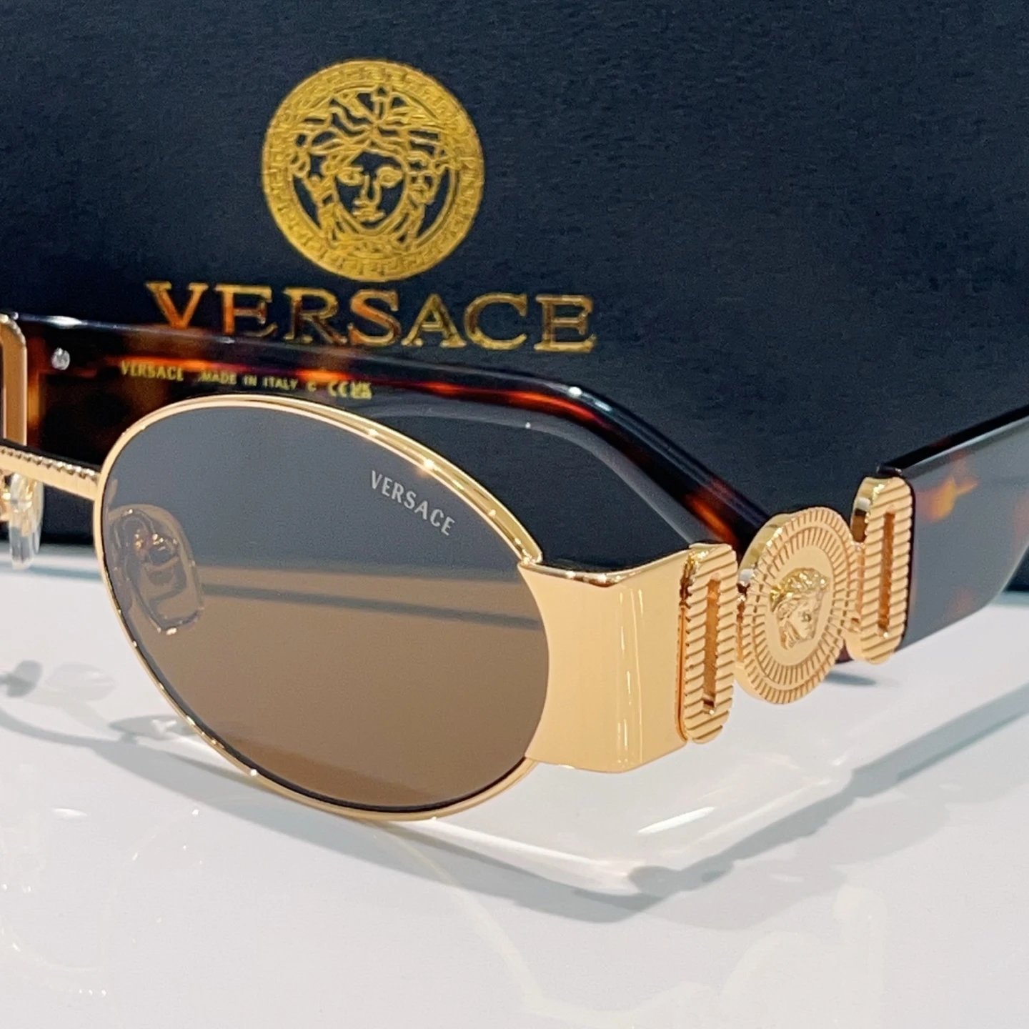 Versace Sunglasses Ver.B — Photo 7