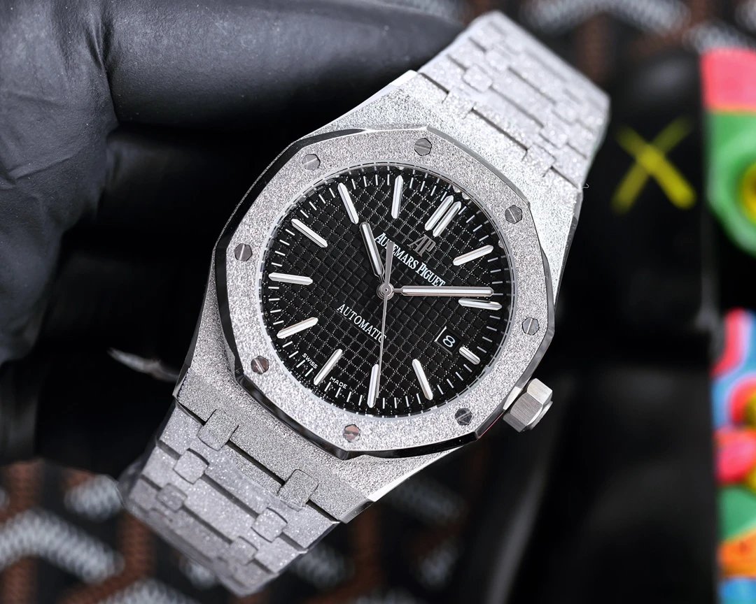 Audemars Piguet Royal Oak Automatic Watch 45mm — photo 2