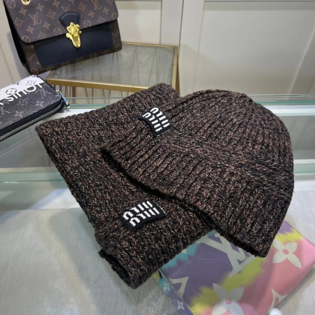 Miu Miu Scarf & Hat Set Ver.A — Photo 4