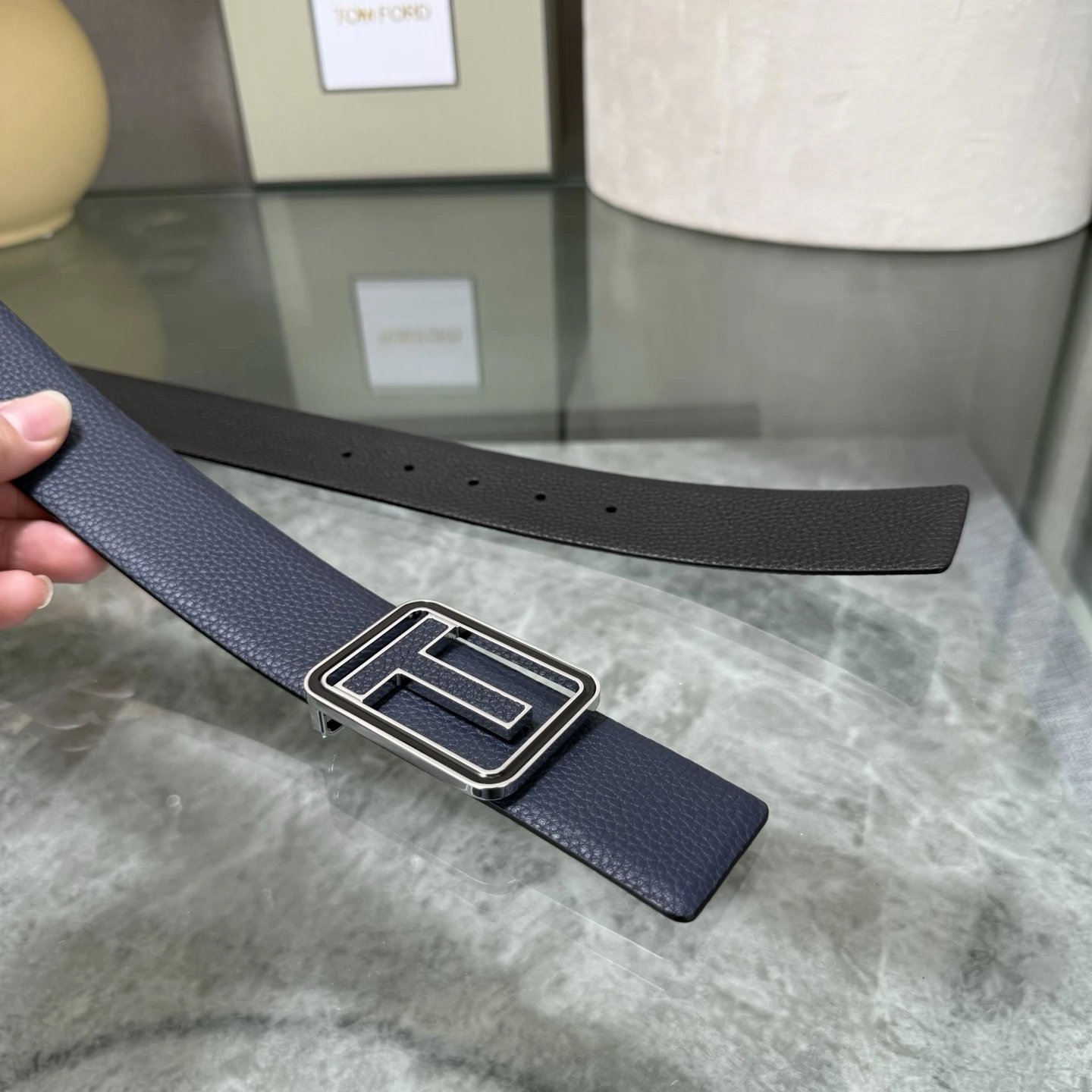 Tom Ford Leather Reversible Belt Ver.A — Zdjęcie 7