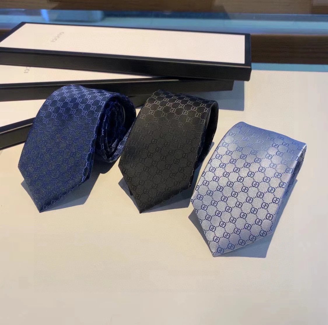 Gucci Tie Ver.A — Photo 2